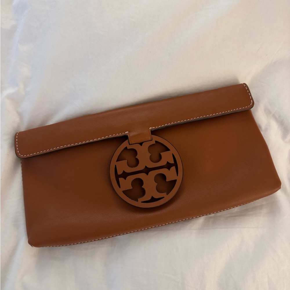 Tory Burch Aged Camello Miller Clutch
